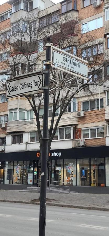 Tribunal Apartament Langa Faleza Dunarii Braila Exterior photo
